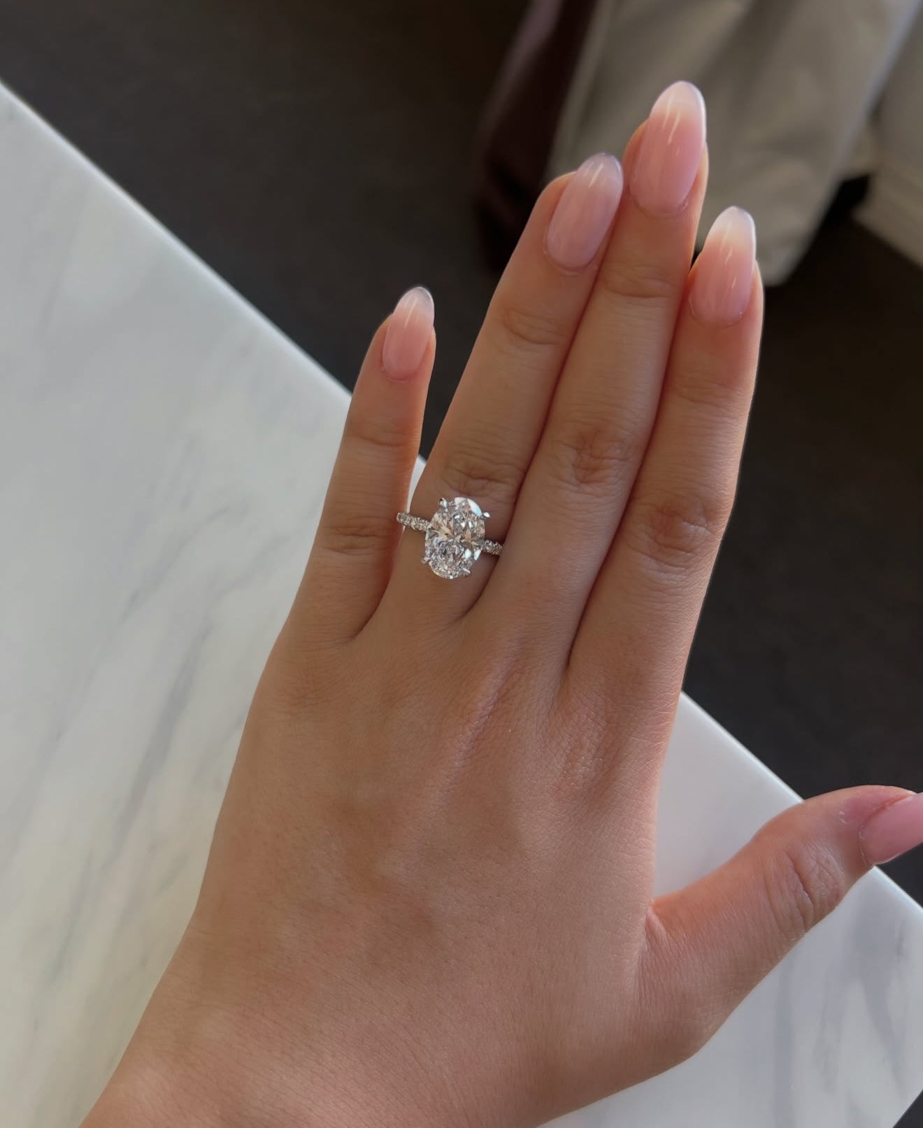 Solitaire "Majesté Radiant" – Or 18K & Zirconium 8A (4ct) Effet Diamant – Argenté