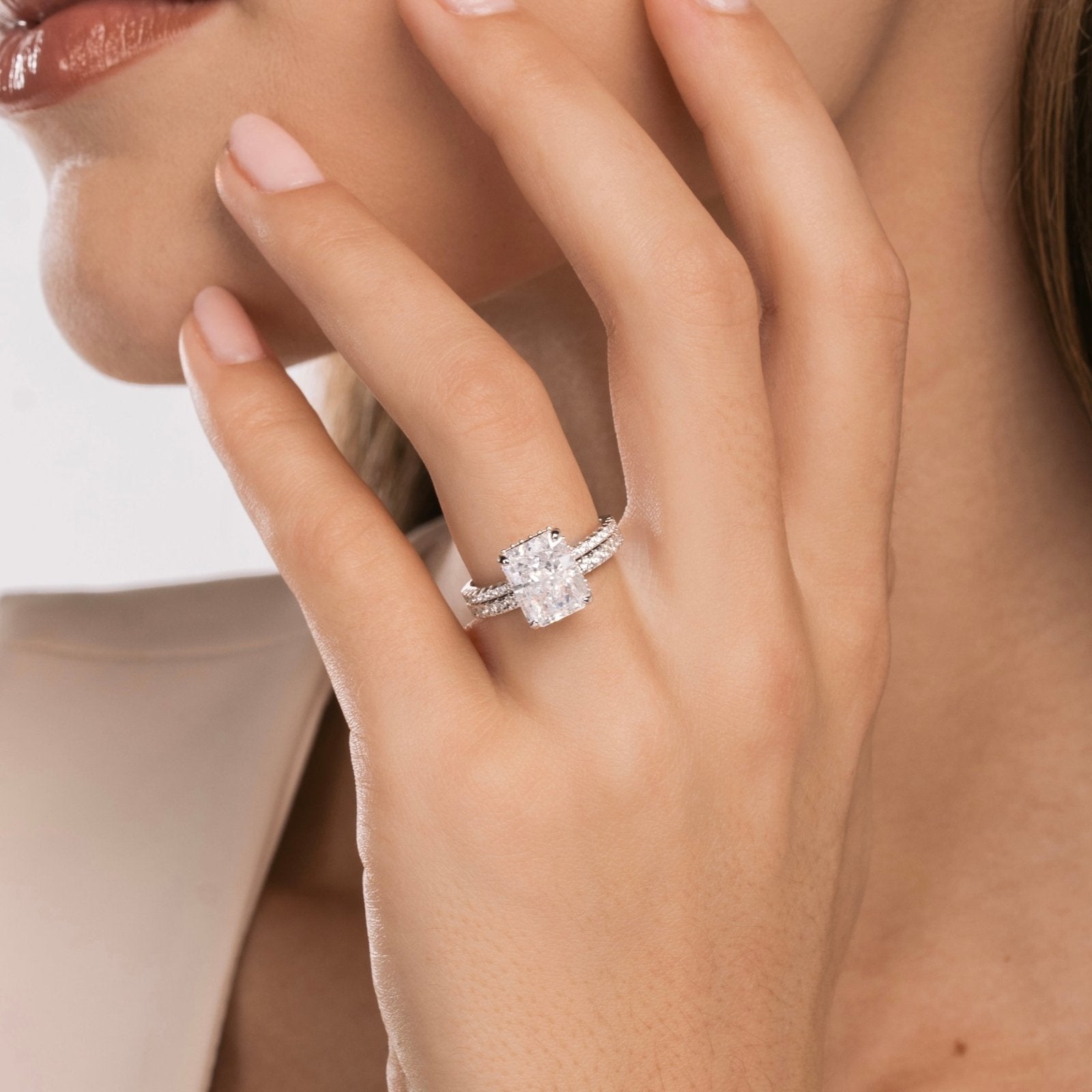 Solitaire Taille Radiant "Majesté" – Or 18K & Zirconium 8A