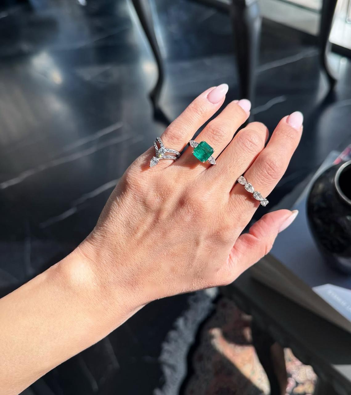 Bague Royale Émeraude – Élégance Intemporelle 3.75 Carats