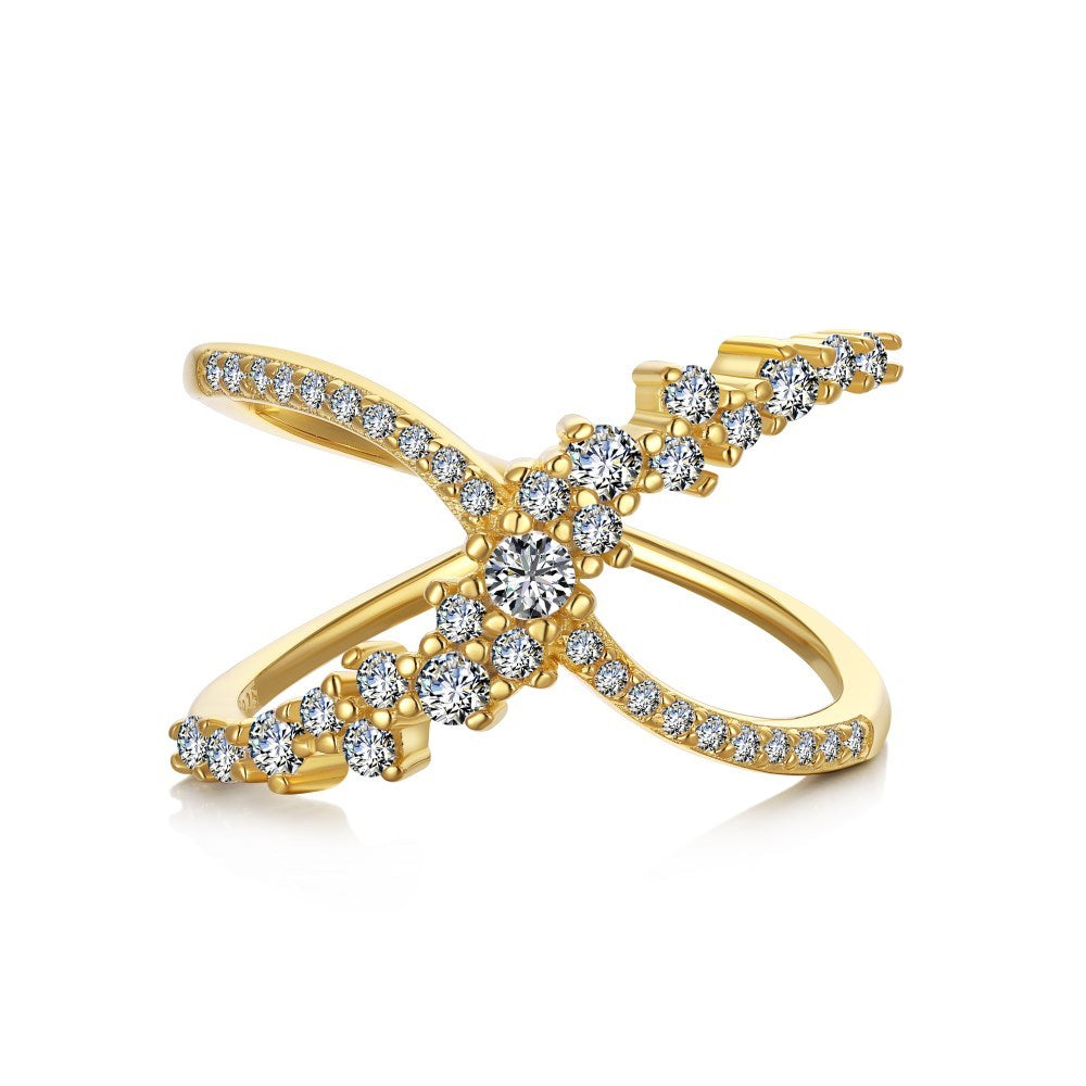 Bague Croisée Stellaire — Moissanites & Anneau Doré en X