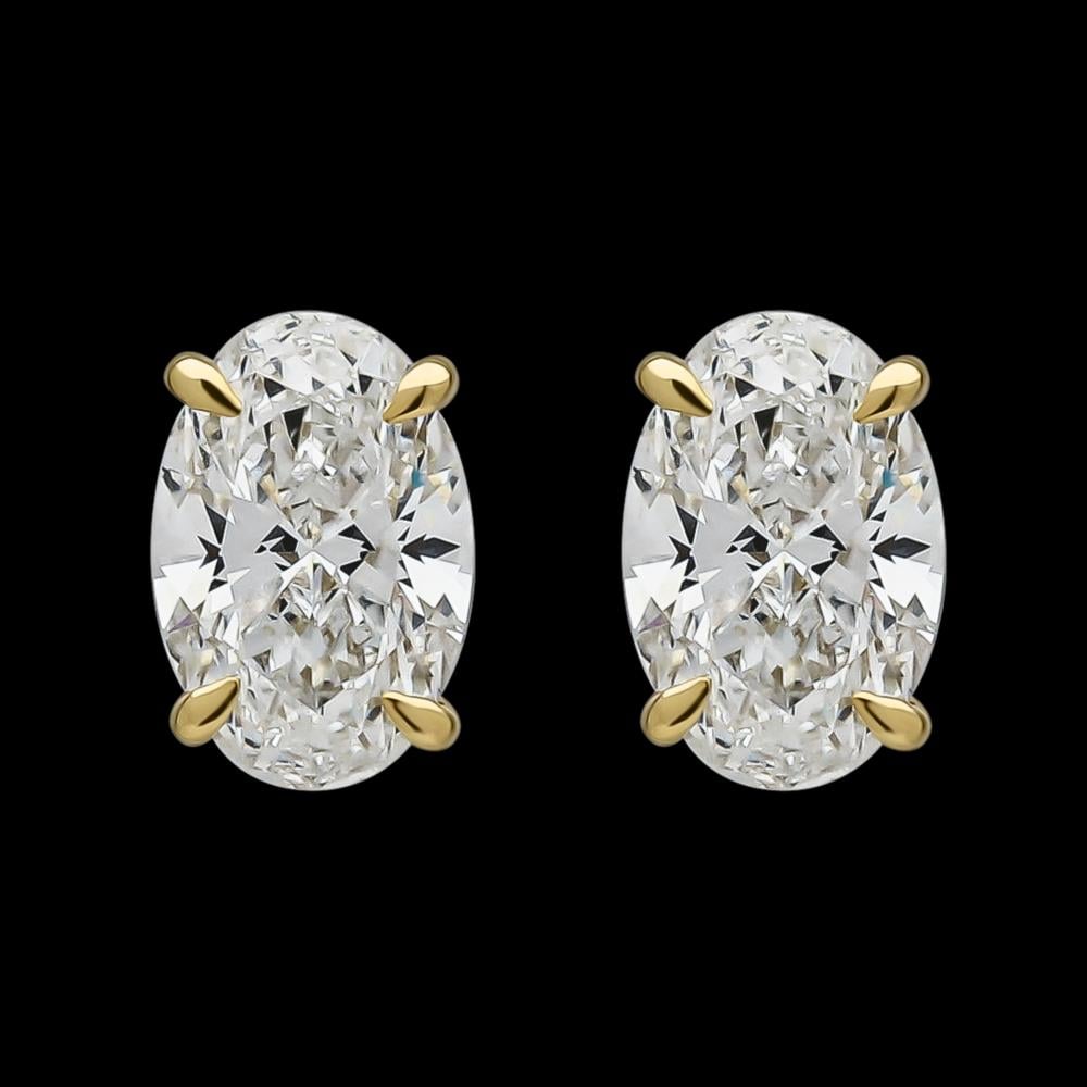 Boucles d’oreilles ovales éclat diamant – Finition or 18K