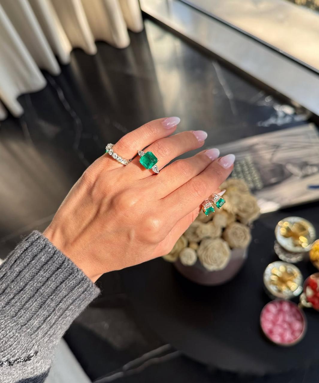 Bague Royale Émeraude – Élégance Intemporelle 3.75 Carats