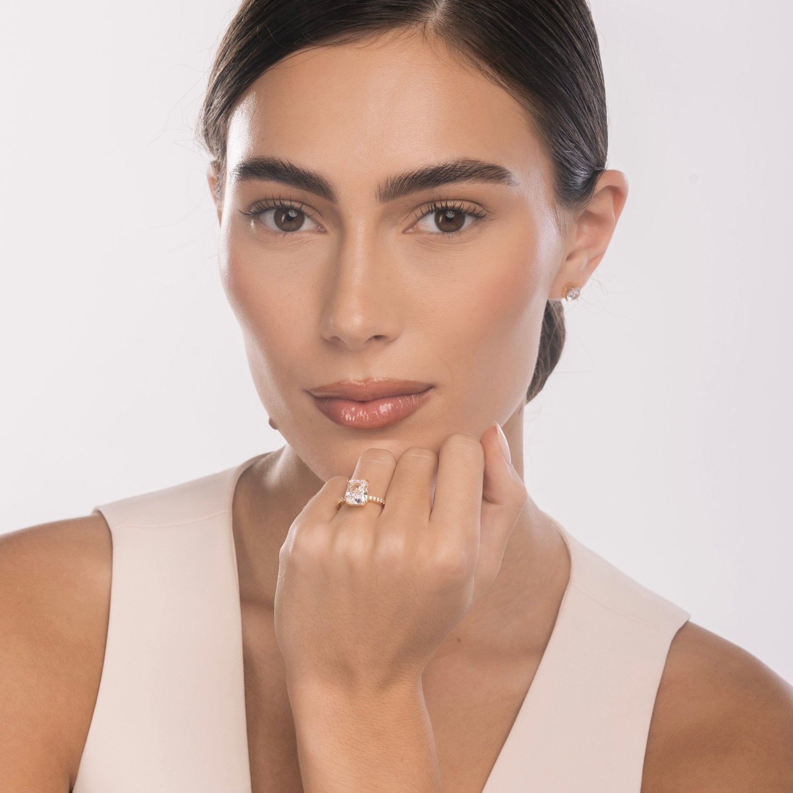 Solitaire Taille Radiant "Majesté" – Or 18K & Zirconium 8A