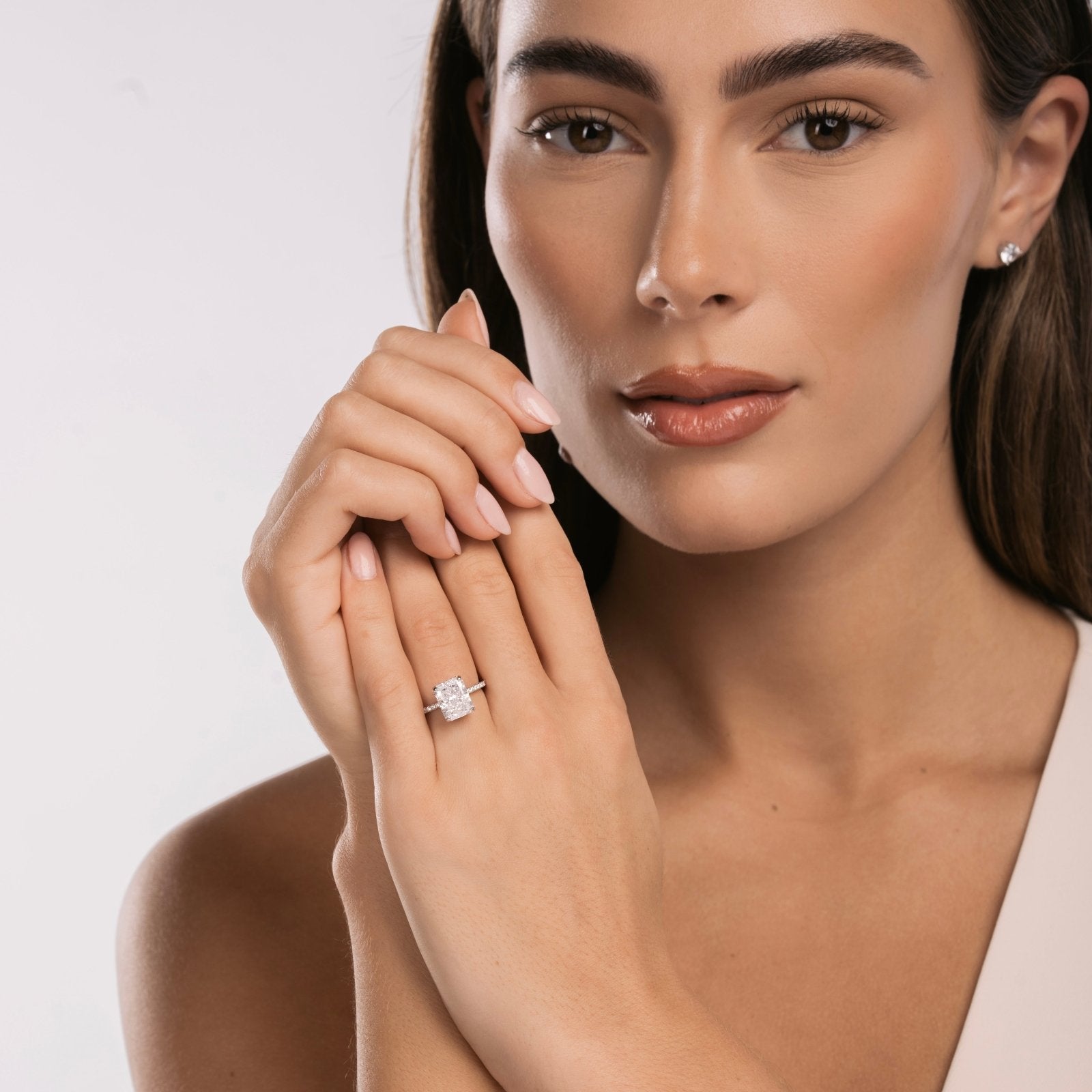 Solitaire Taille Radiant "Majesté" – Or 18K & Zirconium 8A