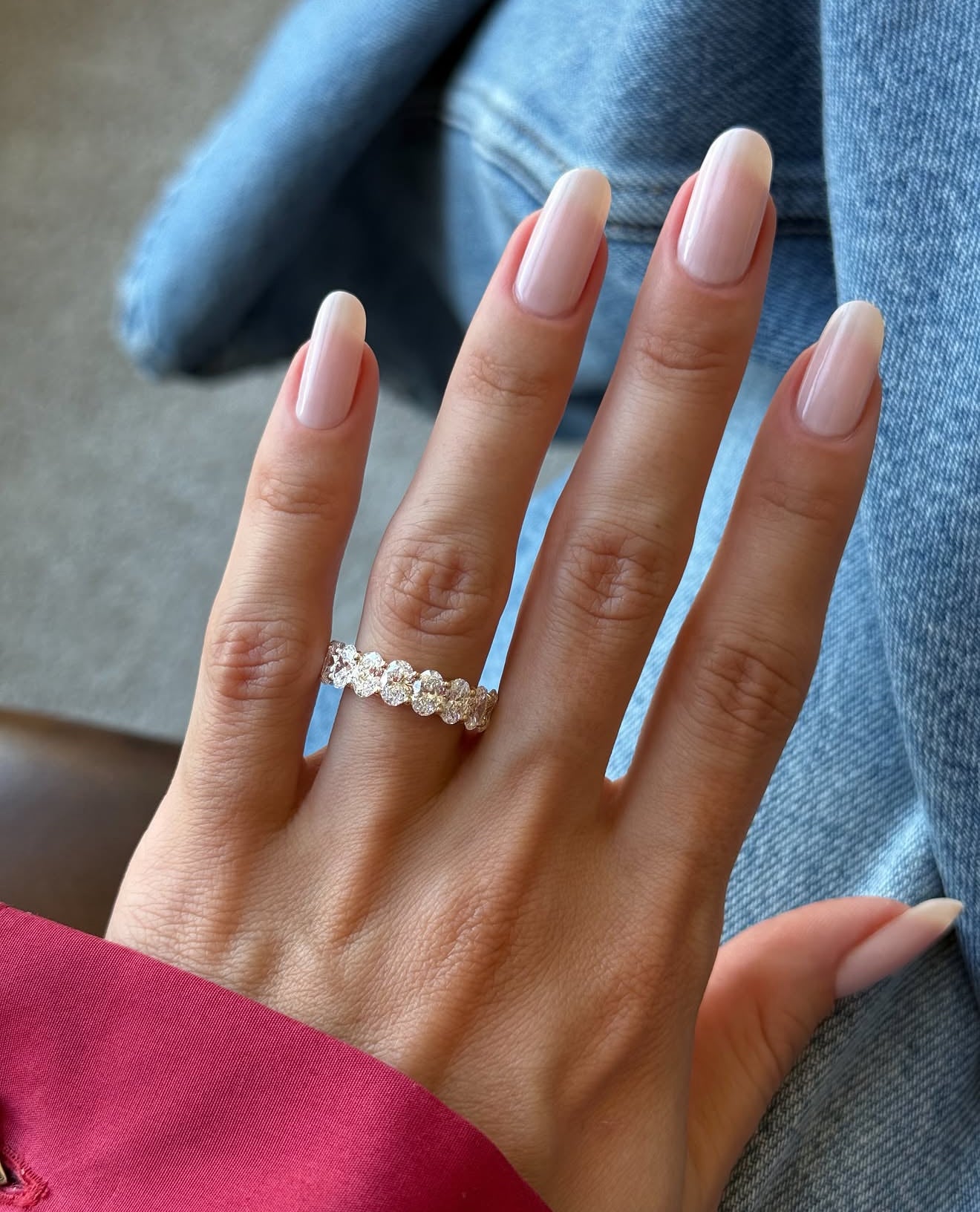 Alliance Éternité "Ovale Royal" – Argent Rhodié & Zirconiums 5A