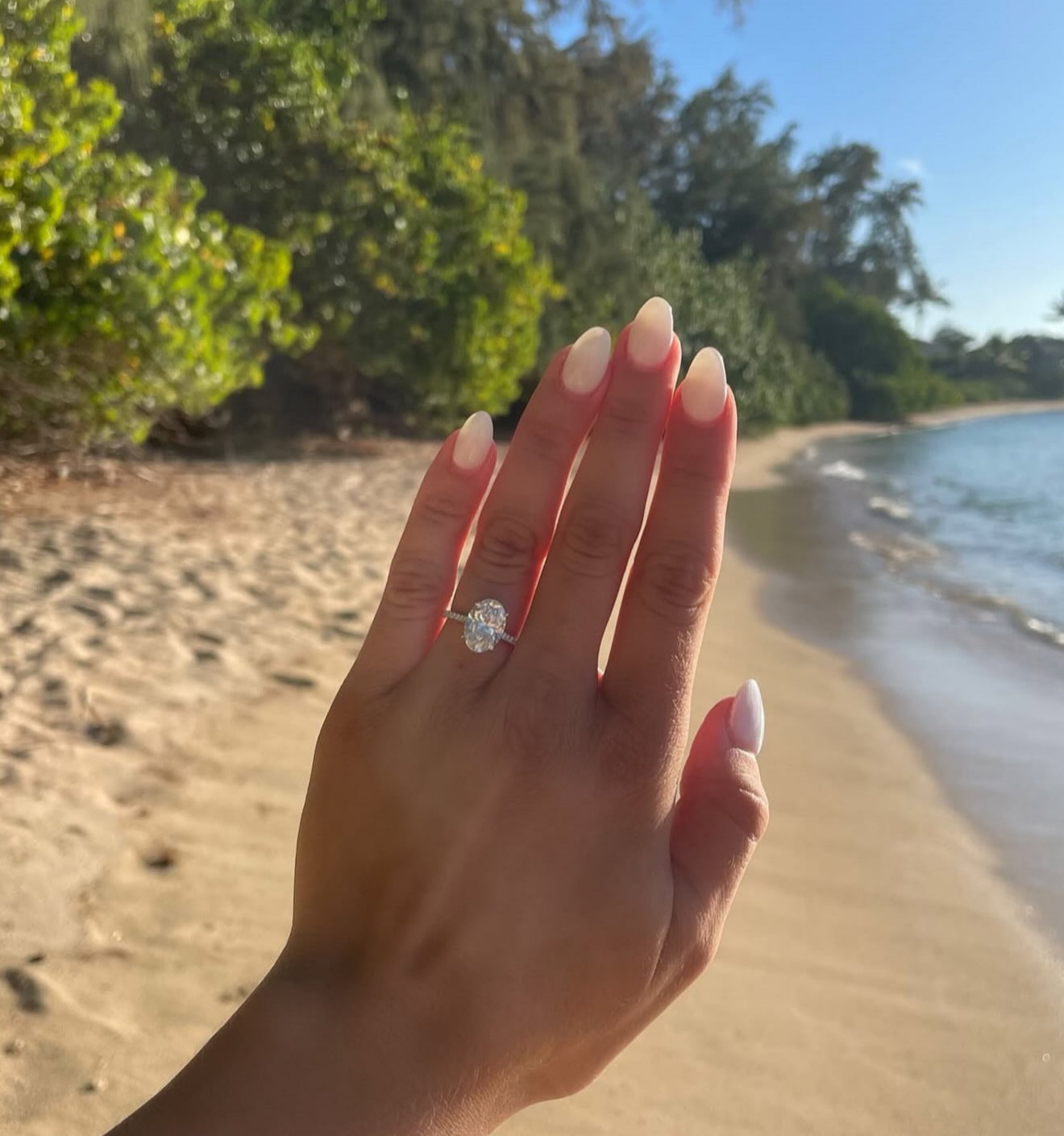 Bague Elara Ovale 2.33 carats