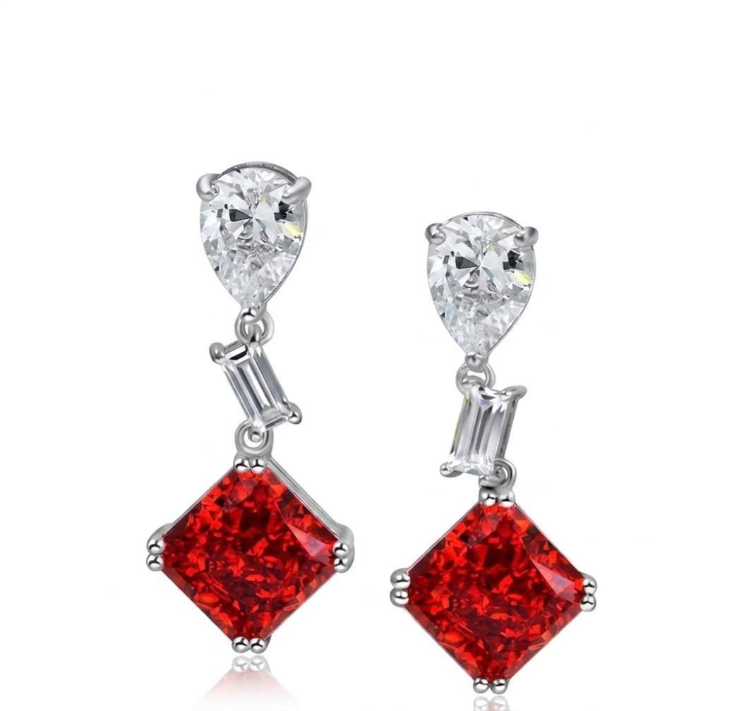 Boucles d'oreilles percées rouge rubis❤️