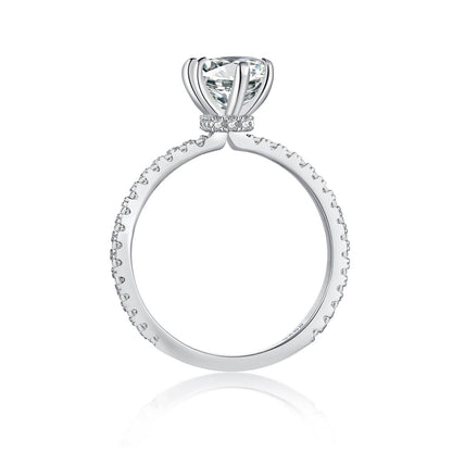 Solitaire Marquise "Éclat Royal" – Or 18k & Pavé Étincelant