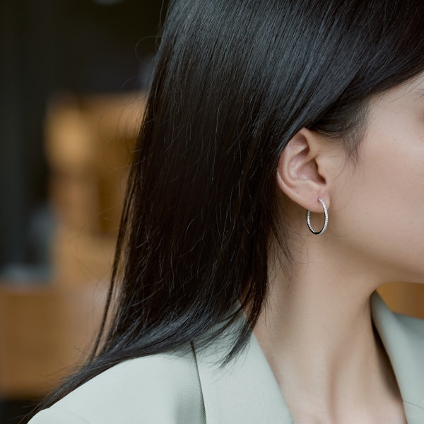Éclat Infini – Créoles diamantées 18K