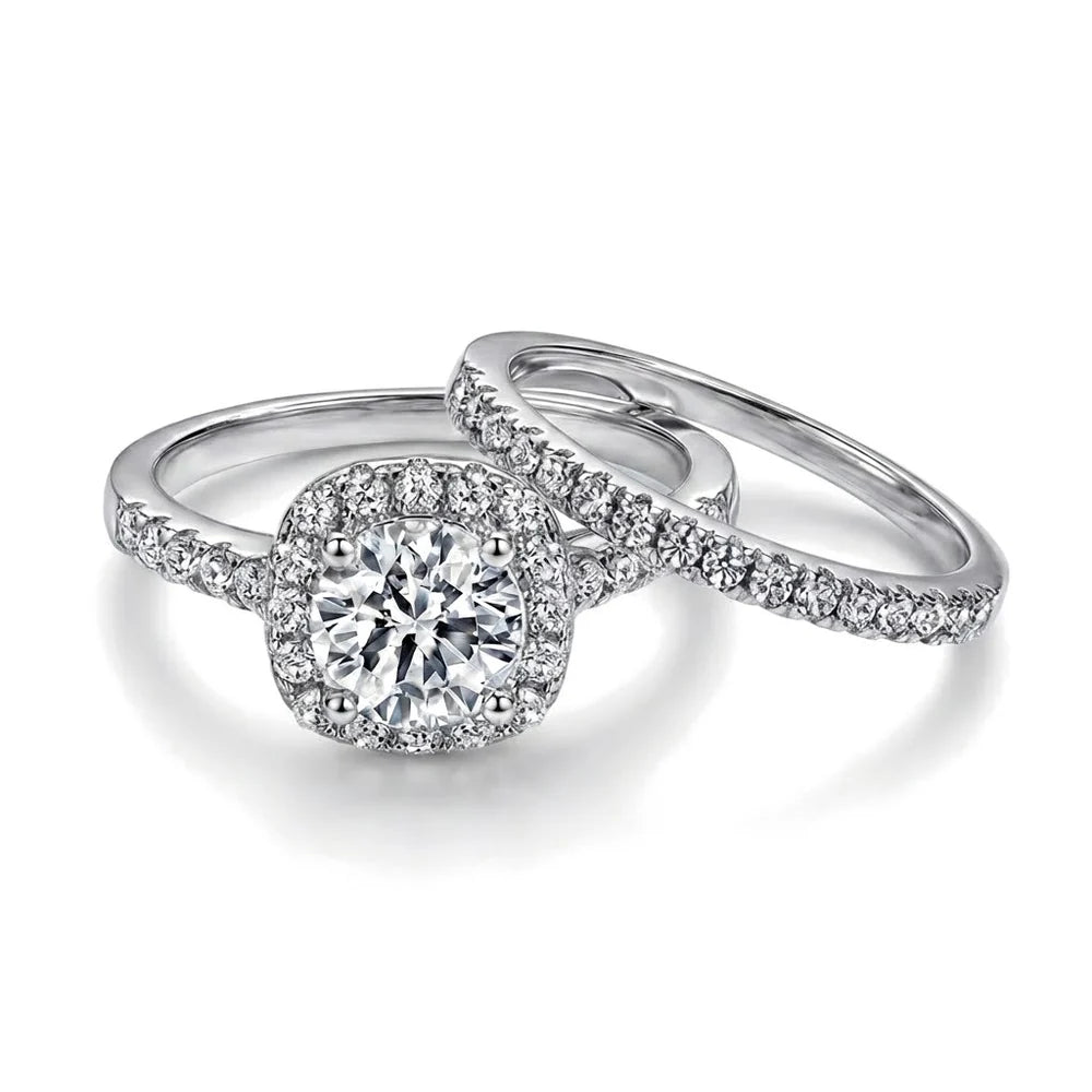 Ensemble Nuptial "Duo Éternel" – Rhodié en Or 18K & Halo Coussin